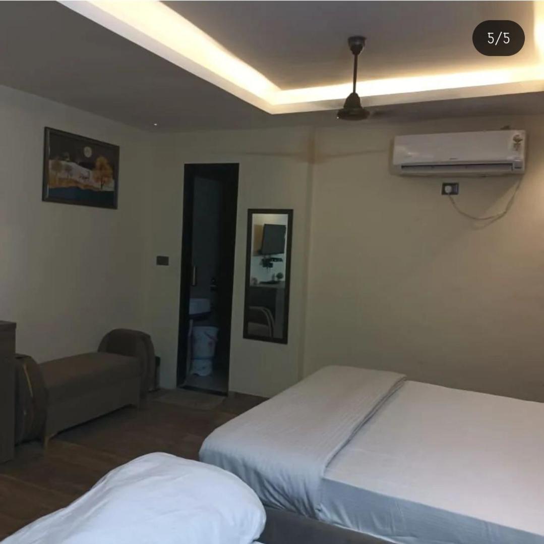 Hotel Kritika Greater Noida Eksteriør billede